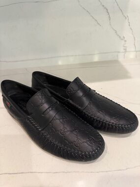 Gucci Black Embossed Leather Men's Slip-On Loafers